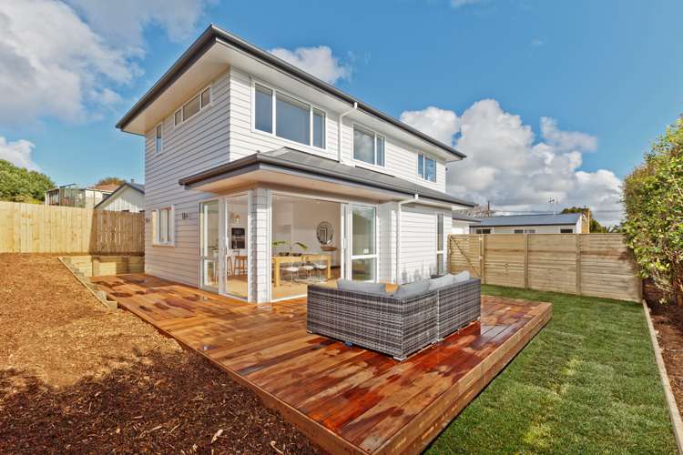 14a Drome View Place Beach Haven_1