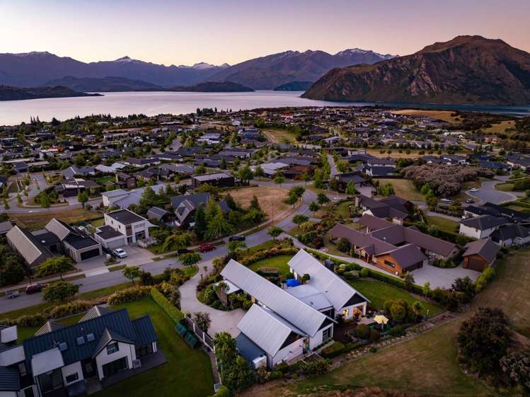 70 Forest Heights Wanaka_27