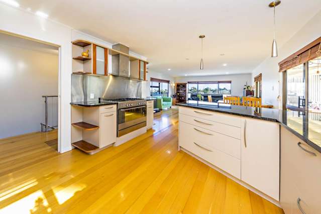 25 Orinda Close Botany Downs_4