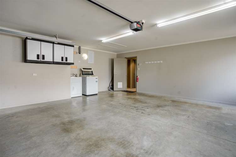 21 Burns Street Milton_24