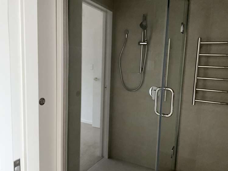 24 Waipuhinui Way Wiri_13