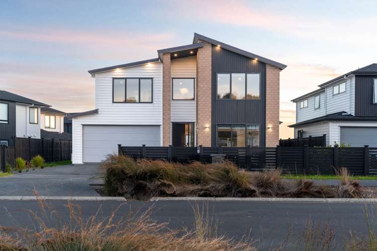 20 Headsail Drive_1