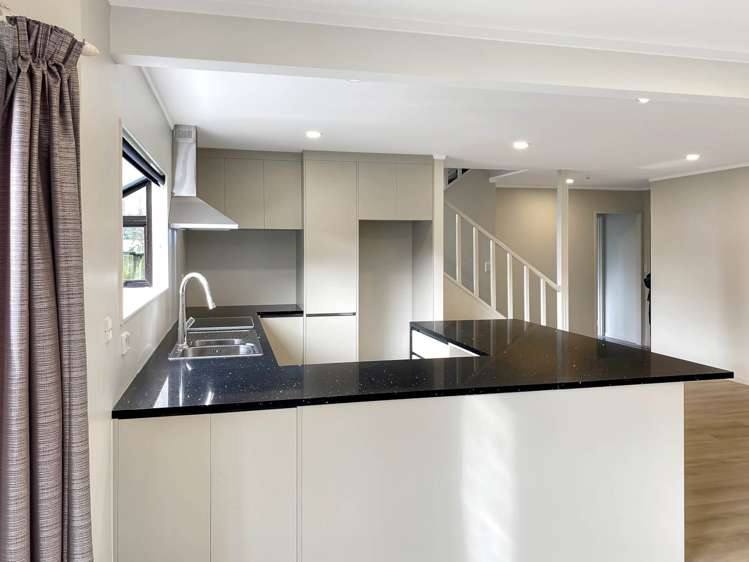 74c Saint Vincent Avenue Remuera_1