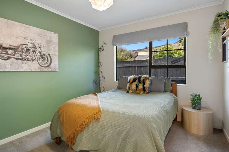 49 Olympus Way Richmond_18