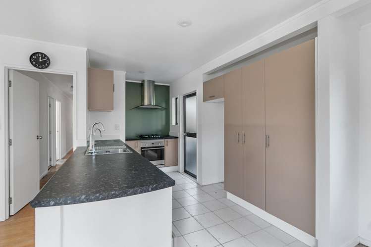 41 D'oyly Drive Stanmore Bay_5