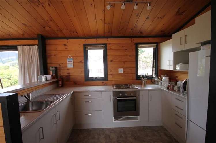 2 Oxley Close Pauanui_10