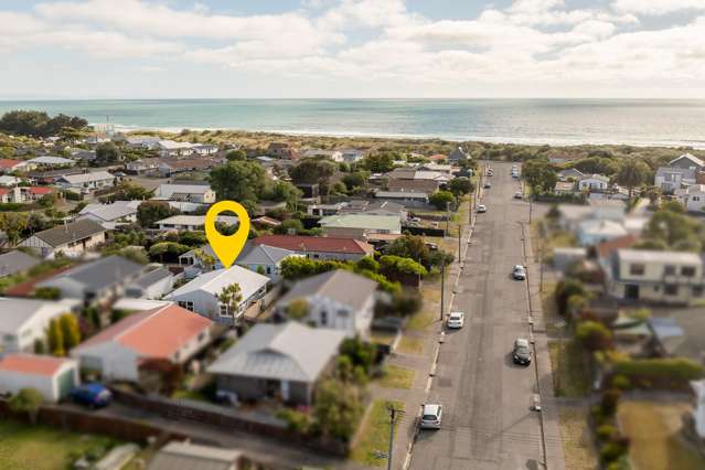 2/42 Pacific Road North New Brighton_1