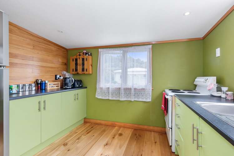 414 Tainui Street Kawhia_13