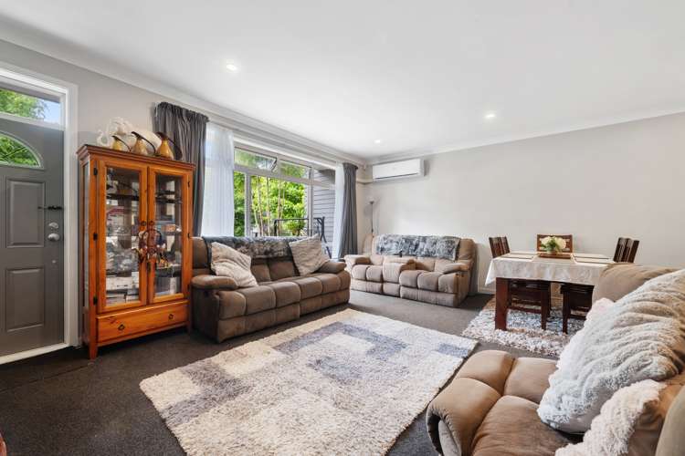 6/44 Carlos Drive Flat Bush_4