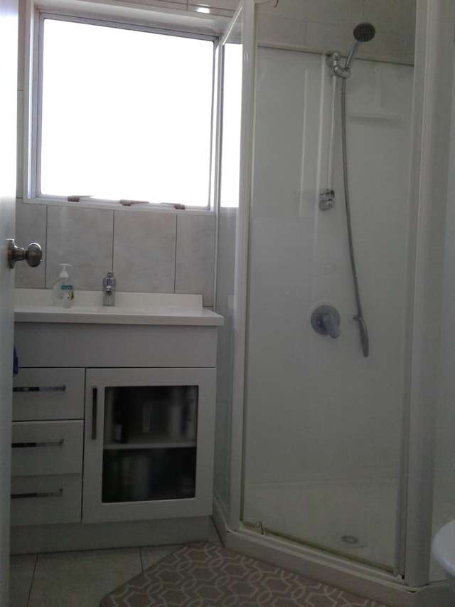 2/8 Chalmers Street Avondale_4