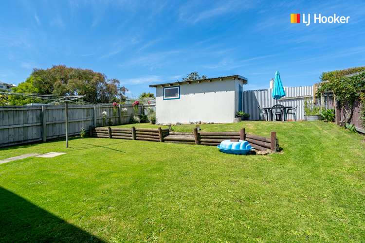 11 Crest Street Tainui_19