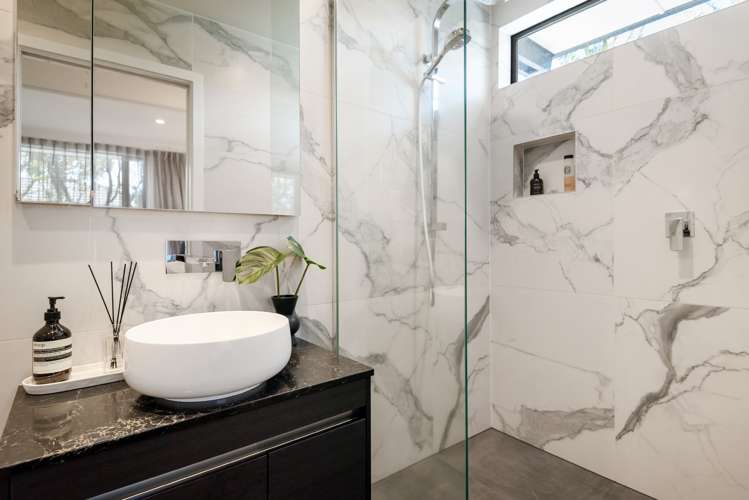 205 Beach Road Campbells Bay_20