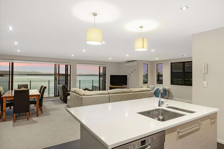 23D Kings Avenue Matua_13