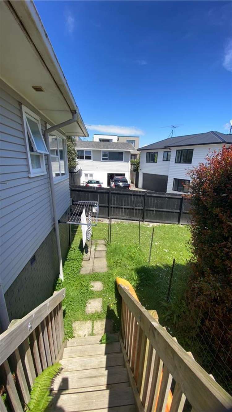 66 Blakeborough Drive Forrest Hill_13