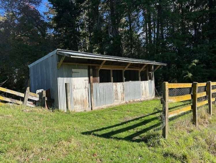 207 Rotowai Road Omakere_8