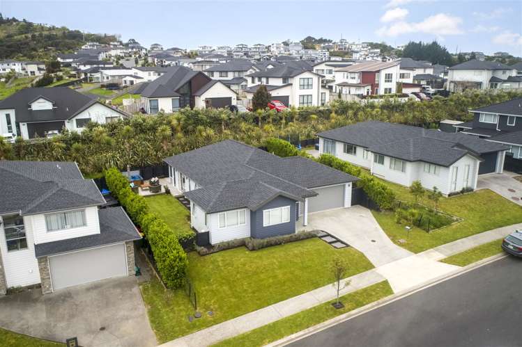 22 Boocock Crescent Orewa_19