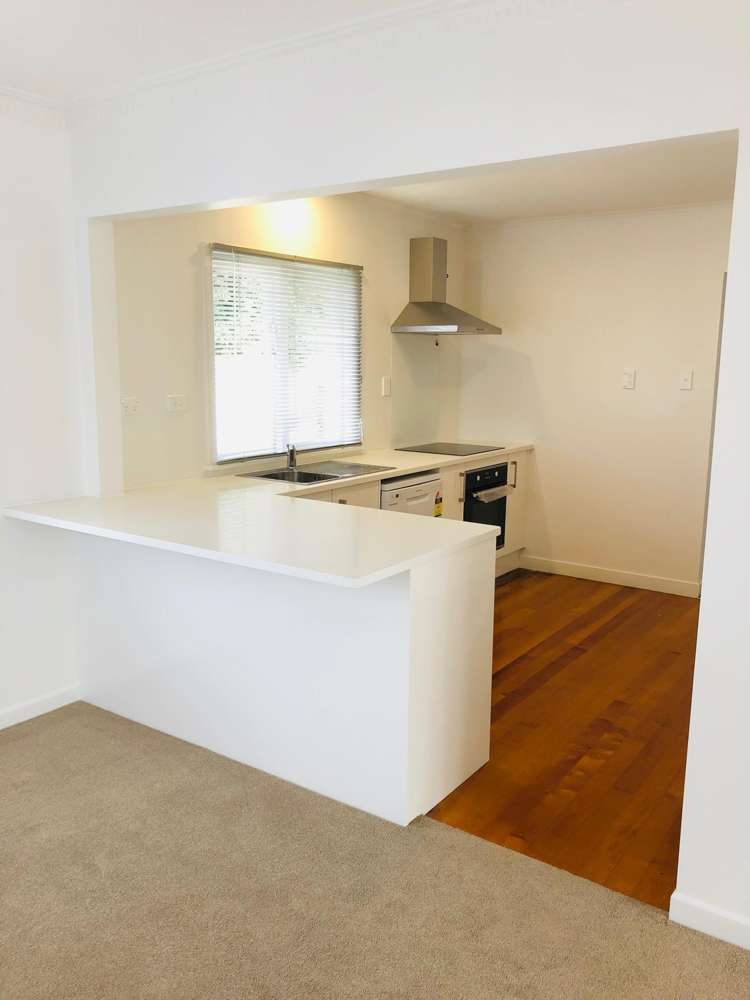 2/39a Clonbern Road Remuera_2