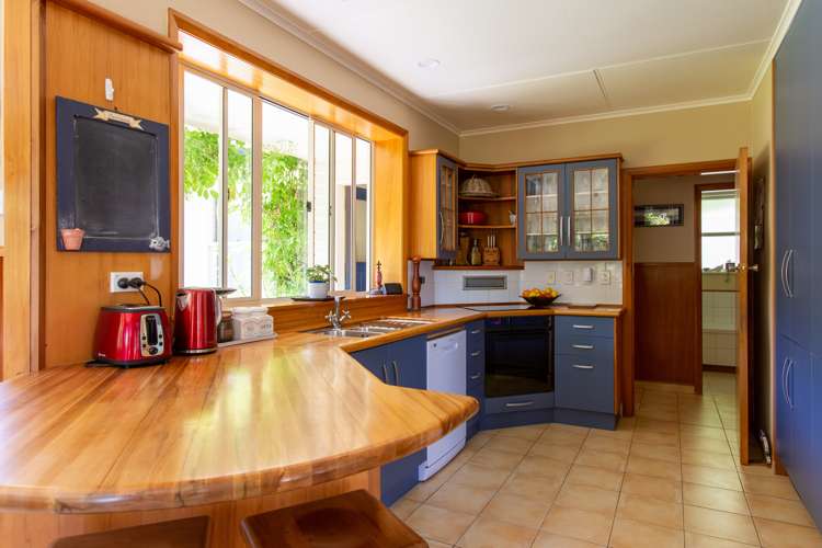 1921 Weber Road Dannevirke_18