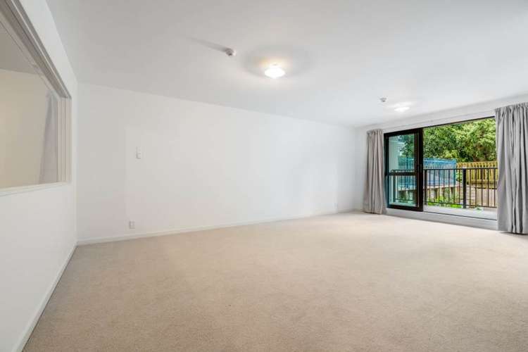 14/241 Hinemoa Street Birkenhead_5