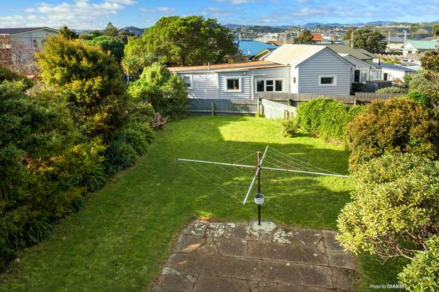 199 Sutherland Road Lyall Bay_1