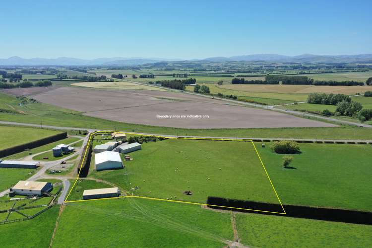 27 Mandeville Kingston Crossing Road Gore Surrounds_16