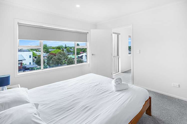 1/12 Scotland Place Hillcrest_10