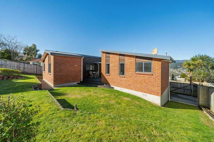 16 Birkinshaw Grove Riverstone Terraces_28