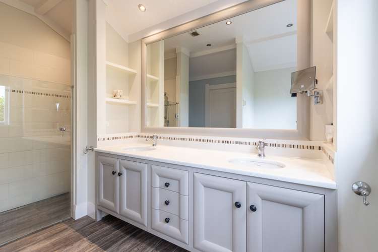 98 Hewson Road Rotoorangi_13