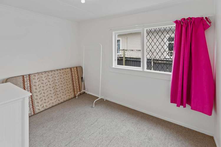 1 Moore Avenue Tawhero_12