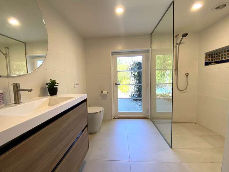 27 Ewen Alison Avenue Devonport_18