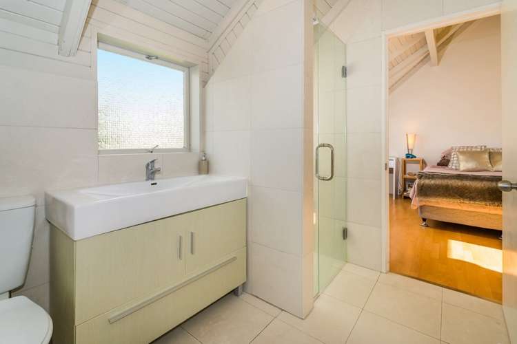 23 Mayall Avenue Beach Haven_11