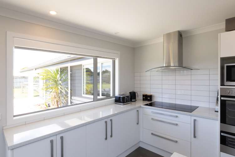 96 Mount Taylor Drive Feilding_12