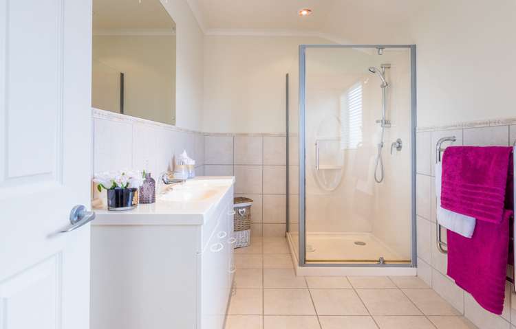 73 Halsey Drive Lynfield_16