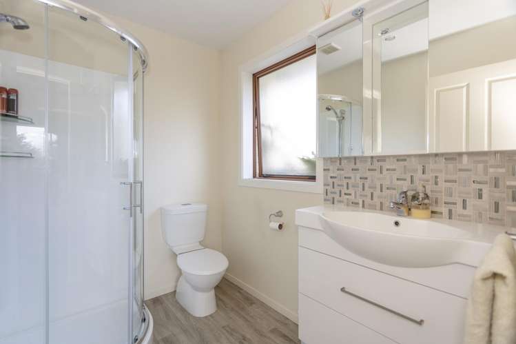 33 Essex Street Weston_16