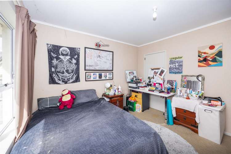 8 Snead Place Hamilton East_7