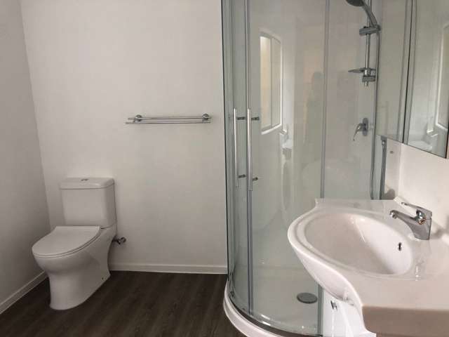 2b Tallington Crescent Torbay_3