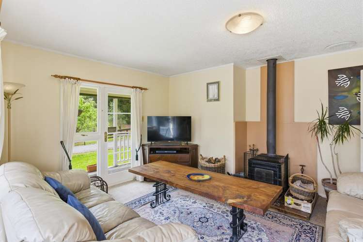 258 Waitohu Valley Road Otaki_13