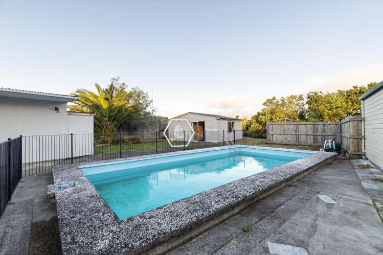 256 Tremaine Avenue_4