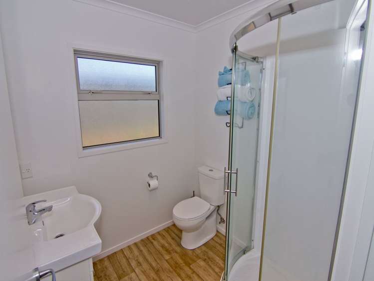 7 Ernest Kemp Rise Wharewaka_8