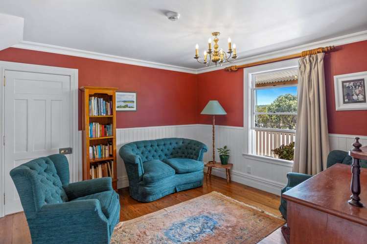 4 Russell Esplanade Rawene_9