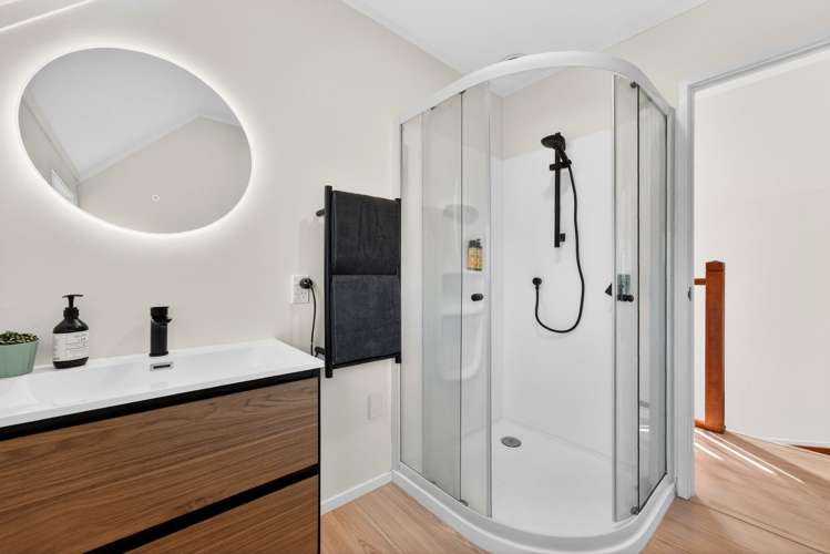 2/36 Gatman Street Birkdale_18