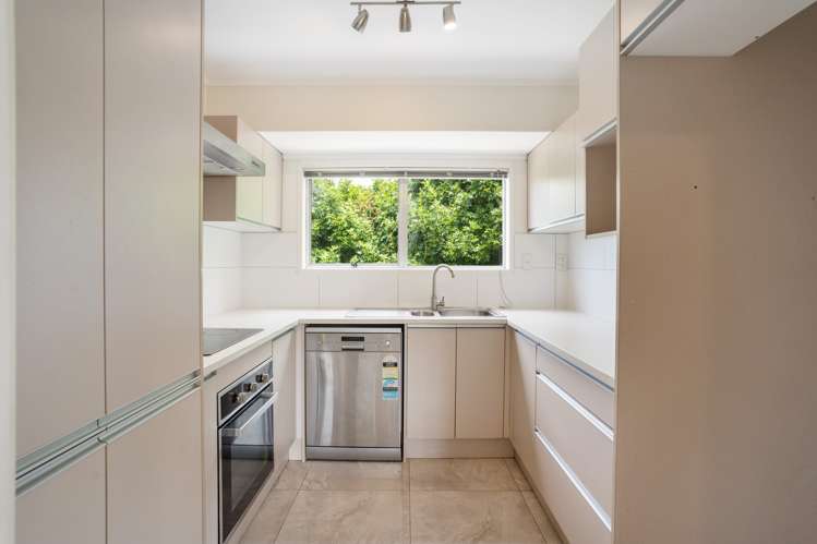 2/8 Ballin Street Ellerslie_4