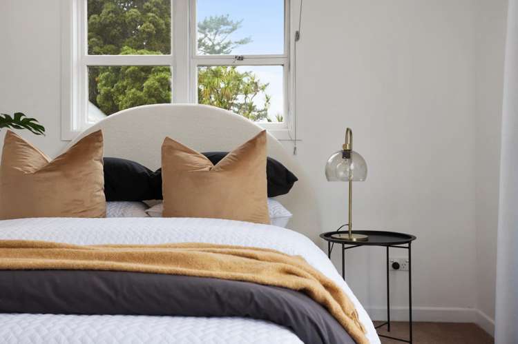 32 McEntee Road Waitakere_13