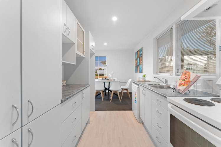 10 Hueglow Rise West Harbour_9