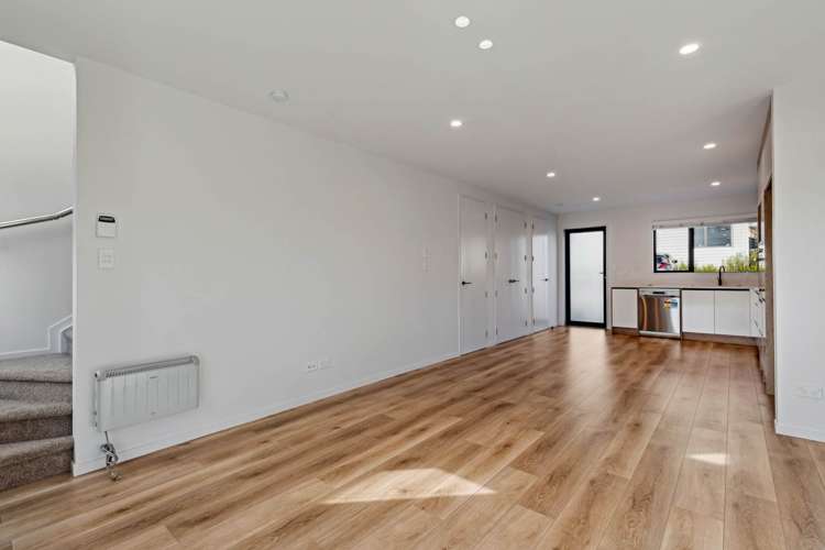 2/20 Havelock Avenue Forrest Hill_7