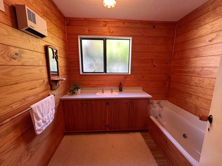165 Annett Road Waimauku_12