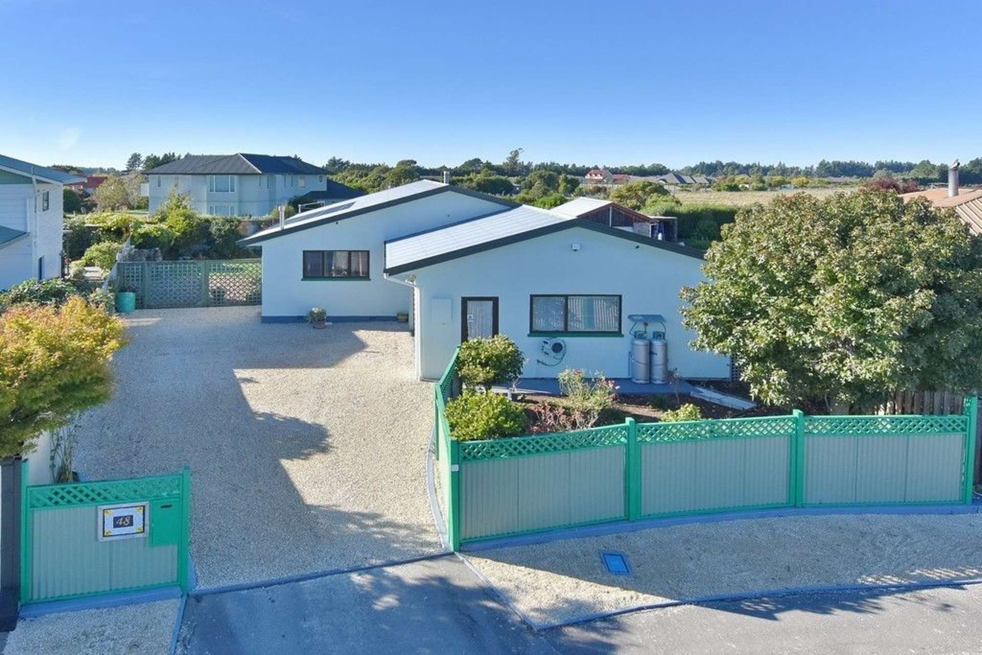 48 Seadown Crescent Amberley_0