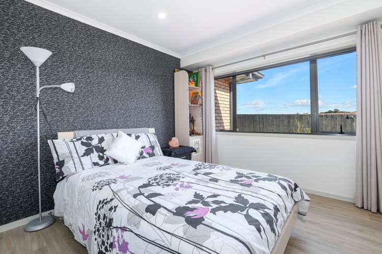 79 Waterside Drive Pyes Pa_16