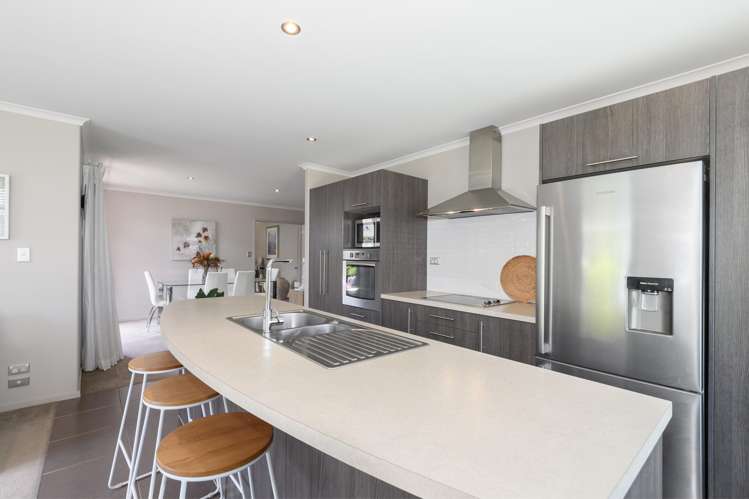 46 Carrington Drive Papamoa_3