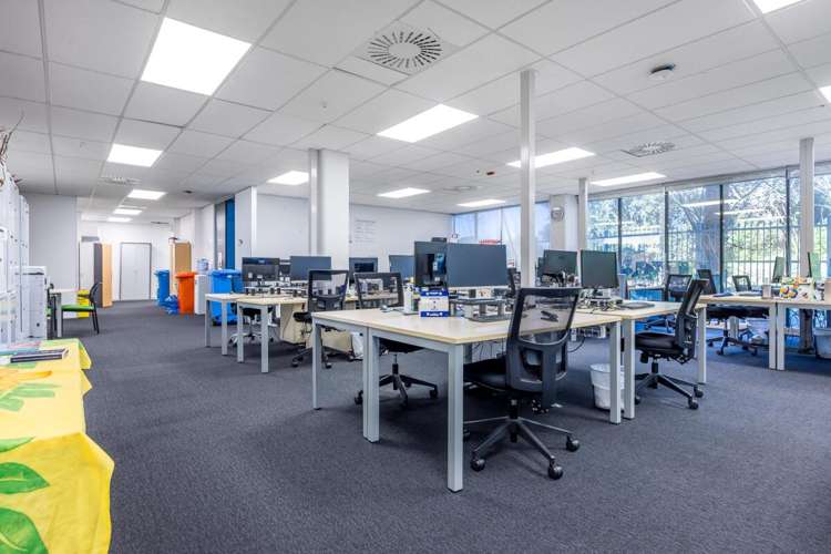 60 Hugo Johnston Drive Penrose_5